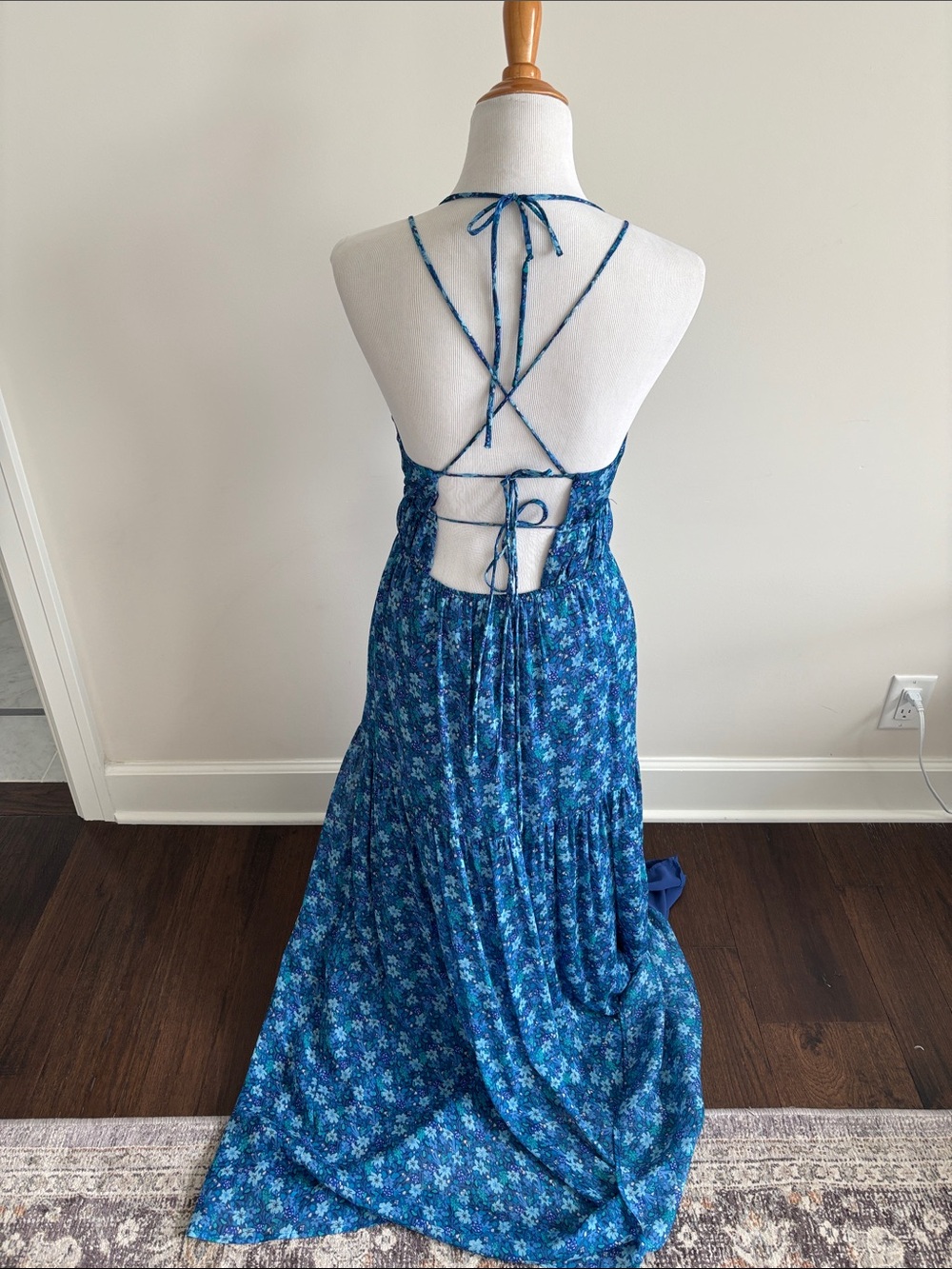 ASTR the Label Ryliana Maxi Medium - Picture 7 of 7